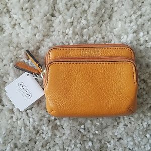 Coach Park Double Zip wallet
